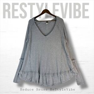 WE THE FREE Women’s Size L Top Shirt Thermal Scoop Neckline Long Sleeve Waffle